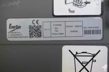 HF 2015  Hawker Life Tech Modular 24V/70A (6)