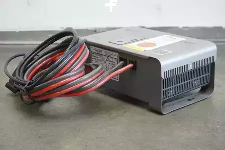 Cargador otros 2020  Sunlight E 230 G 24/50 B50-FP (2)