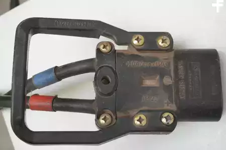 Cargador otros - Tebetron TEBETRON NI D400/415 G48/80 B-FTNI 48V/80A (4)