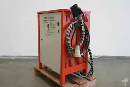 Oplader andre 2005  IEB D400 G24/70 B2-FM EU A P (1)