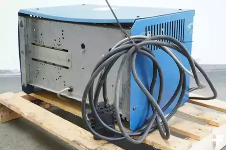 Зарядний пристрій інші 1994  industrie automation indatron S E 24/ 60 (2)