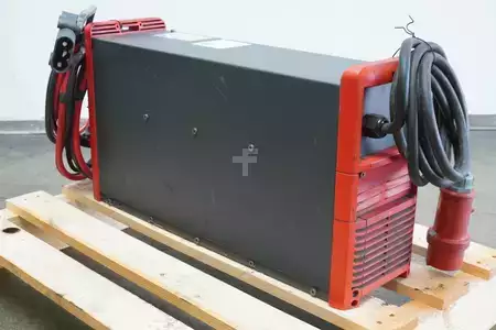 ВЧ 2017  Fronius Selectiva 4090 48V/90A (2)