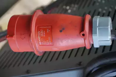 HF - Hawker LIFE Tech TC3 LT 48V/120A (5)