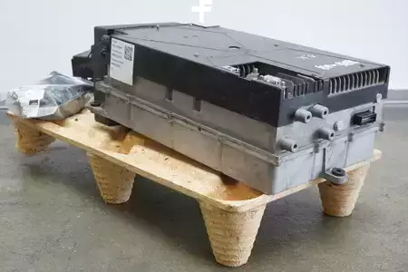 Carregador outros 2016  Linde D400G80/75 B-FLHF (1)