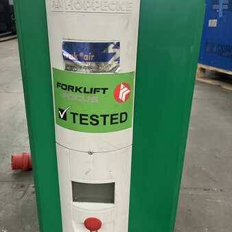 HF 2012  Hoppecke D400 G24/125 B-F14 HO HF Trak Air (3)