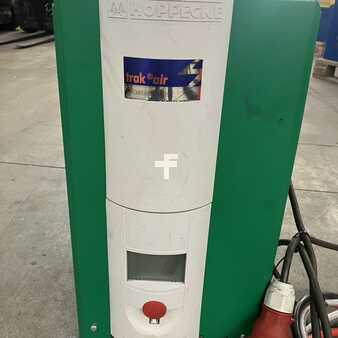 HF 2012  Hoppecke D400 G24/125B F14 H0-HF Trak Air (3)