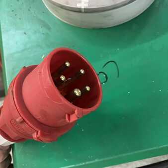 HF 2012  Hoppecke D400 G24/125B F14 H0-HF Trak Air (5)