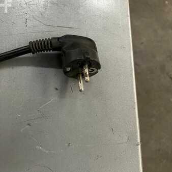 HF 2013  TriCOM E230G24/100B-FTs Select (5)