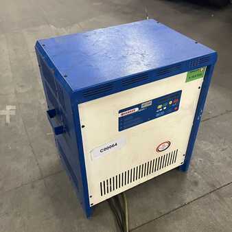 Three-phase - Hawker 24V/100A (2)