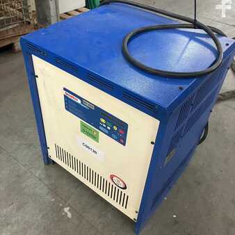 Three-phase - Hawker 48V/200A (1)