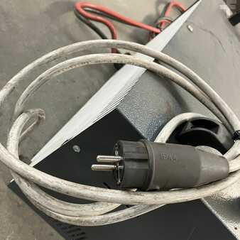 Single-phase 2012  HSCT  24V/80A WA (5)