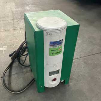 HF 2011  Hoppecke D400 G24/125B-F14HO-HF Trak Air (2)