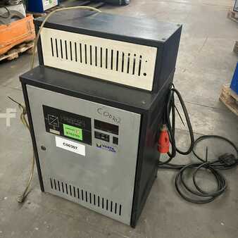 Driefasig - Varta 24V/125A (1)