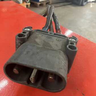 57734_C00335-4.jpg?v=1761539048