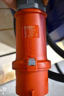 Nabíjet ostatní 2022  TriCOM TriCOM D 400 G 80/150 B25-FP D EU (4)