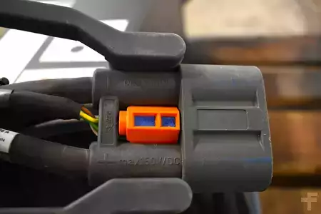 HF 2024  Linde Li-Ion Charger 24V/225A (5)