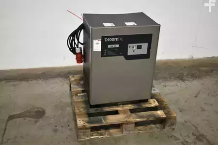 HF 2020  IEB TriCOM XL D 48V/90A (1)