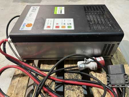Single-phase - AXIMA Fortis 24D100 (5)