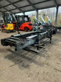 Triplex  Cascade Triplexmast 353 8t/600 (4)