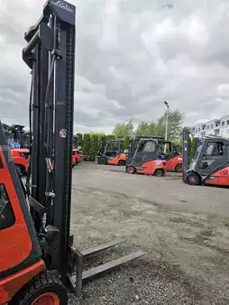 Standard  [div] Linde H16-H18-H20 350 (3)