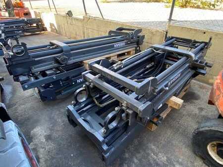 Triplex  Nissan varios (2)