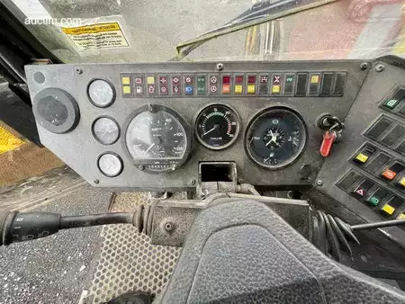 Telescópico  Liebherr LTM1050/1 (8)