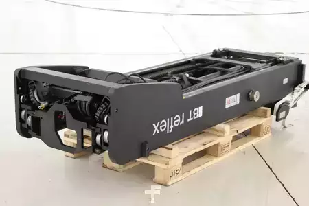 Triplo   Toyota TXHA 4900 3F   BORD BREEDTE 820 (2)
