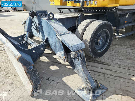 nessuno  CAT Lift Trucks MH3024 (18)