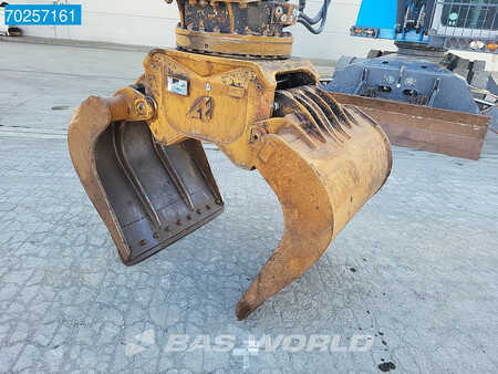 nessuno  Terex Fuchs MHL320 WITH SORTING GRAPPLE (22)
