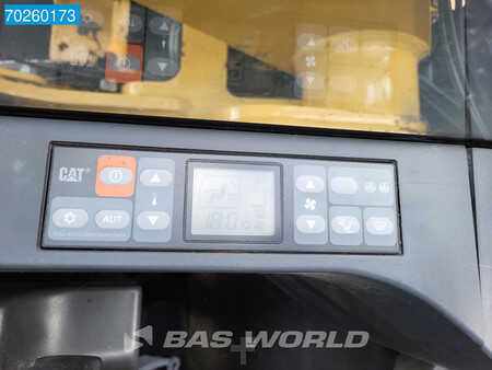 nessuno  CAT Lift Trucks MH3022 (34)