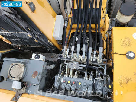 nessuno  Liebherr A316 WITH GRAPPLE (12)