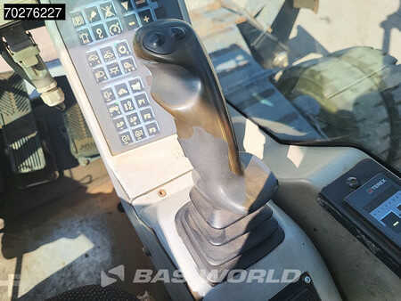 brak  Atlas 270 MH INCL GRAPPLE (40)