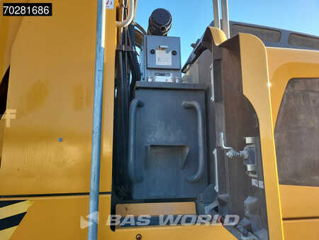 nessuno  Liebherr LH30 M GERMAN MACHINE (11)