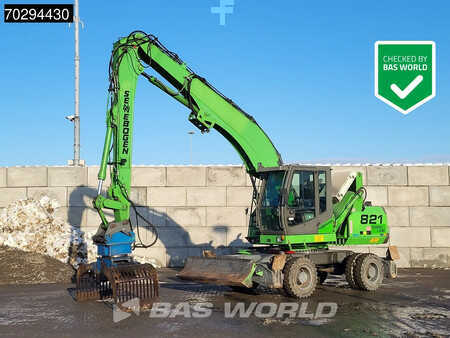 žádný  Sennebogen 821 (1)