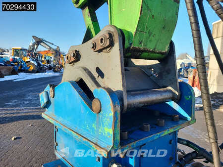 žádný  Sennebogen 821 (11)