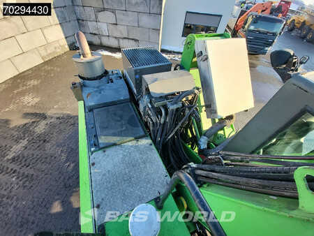 žádný  Sennebogen 821 (15)