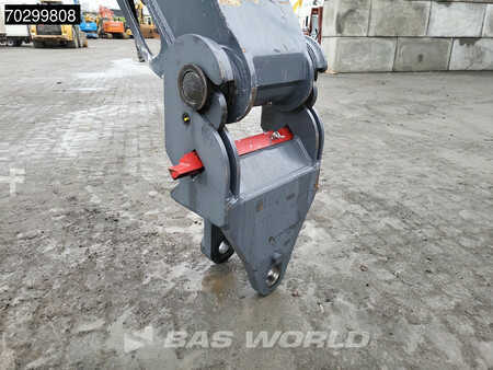 nessuno  Atlas 270 MH (18)