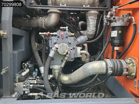 nessuno  Atlas 270 MH (24)