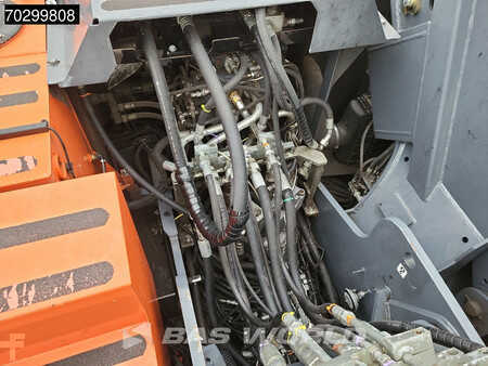 nessuno  Atlas 270 MH (25)