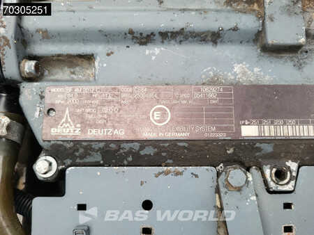 ingen  Terex MHL320 (20)