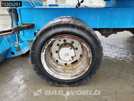 ingen  Terex MHL320 (26)