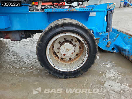 ingen  Terex MHL320 (29)