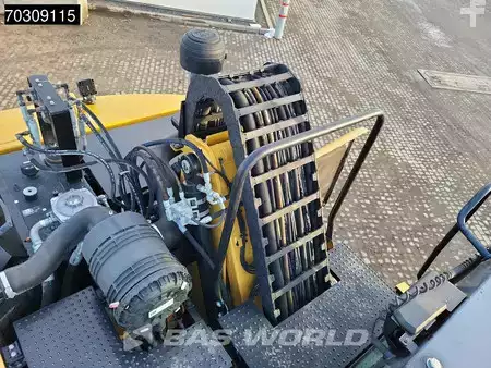 Ei mitään  CAT Lift Trucks MH3024 (27)