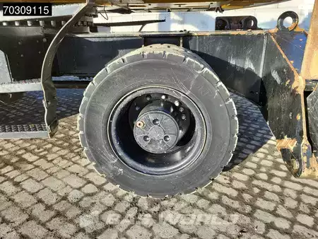 Ei mitään  CAT Lift Trucks MH3024 (34)