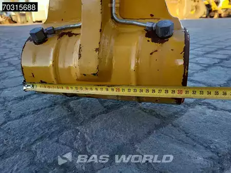 Nenhum  CAT Lift Trucks MH3022 (21)