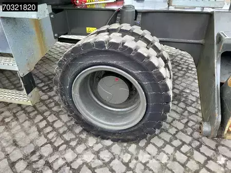 geen  Sennebogen 817 E (29)