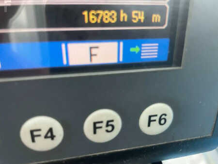 nessuno  Fuchs MHL350 (19)