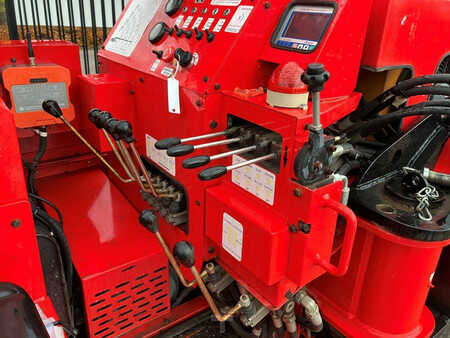 nessuno  Crawler HXB-5.5t (12)