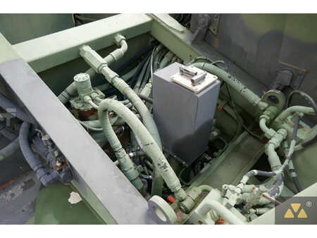 ingen  Grove RT875 Ex-army (28)