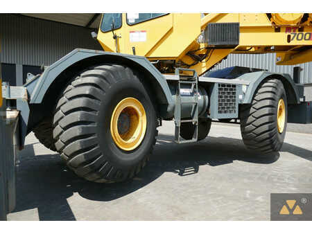 ninguno  Grove RT700E (20)
